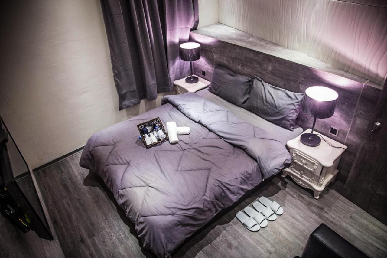 Summer Night Tainan Exterior photo